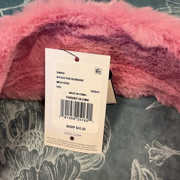 UGG Pink Faux Fur Headband - Picture 3 of 3